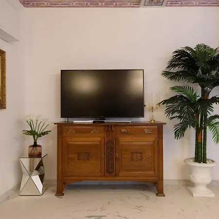 Domus Nannini - L' Arco Di Matteotti Apartman